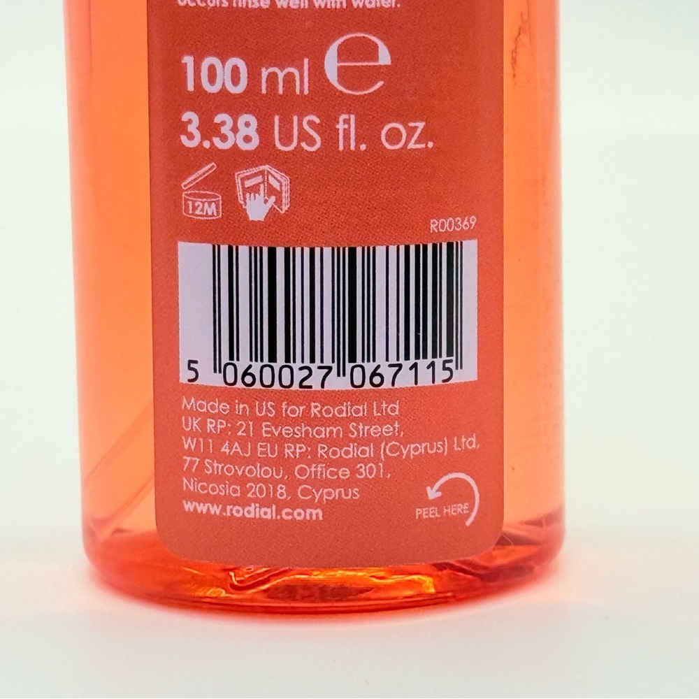 Rodial Dragons Blood Water Hydrating Gentle Makeup Remove 3.38oz/100ml - Picture 3 of 7